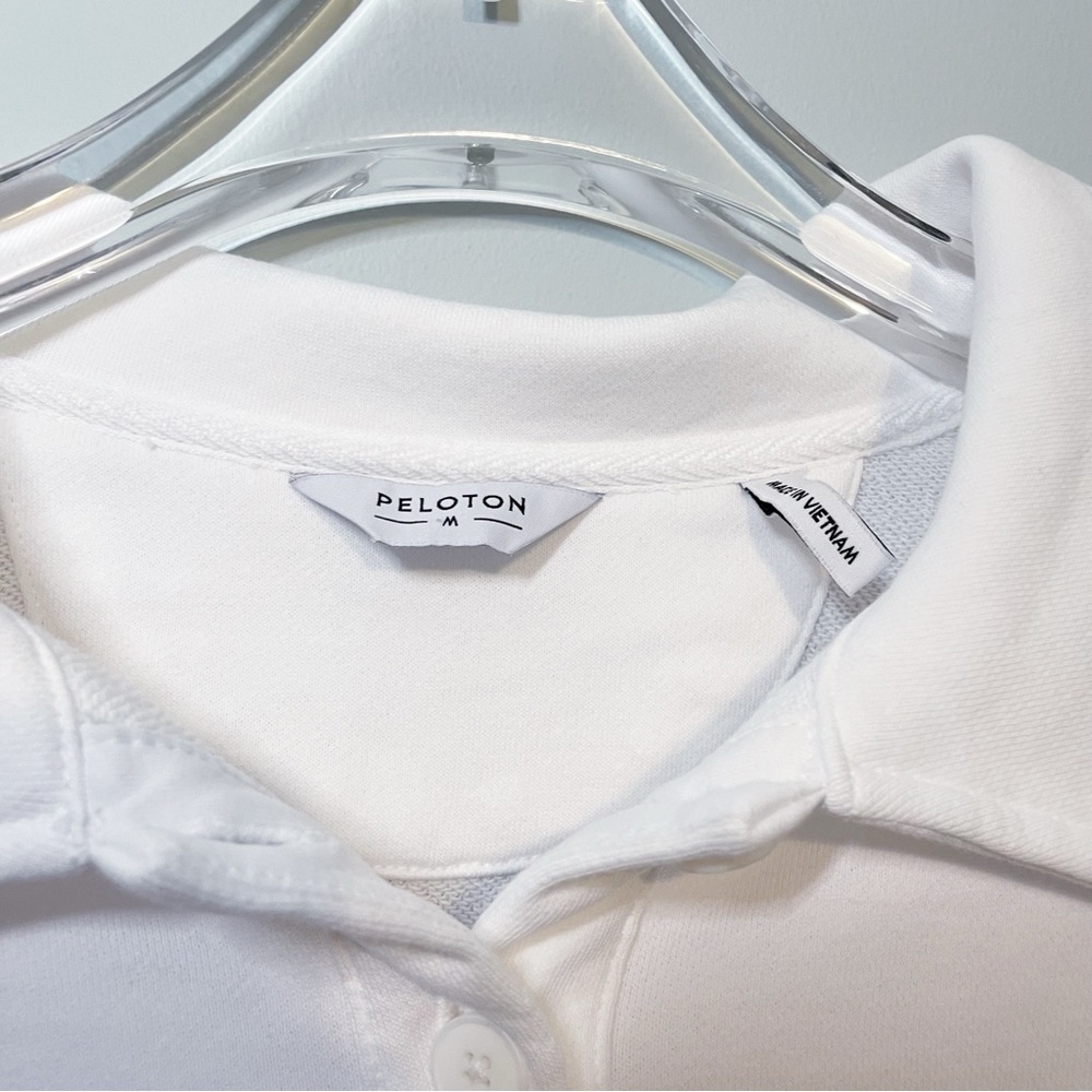 Peloton $68 Cropped Polo Sweatshirt White Purple Check Button Shirt Size Medium - Picture 3 of 8